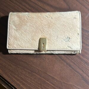 Gucci fur wallet